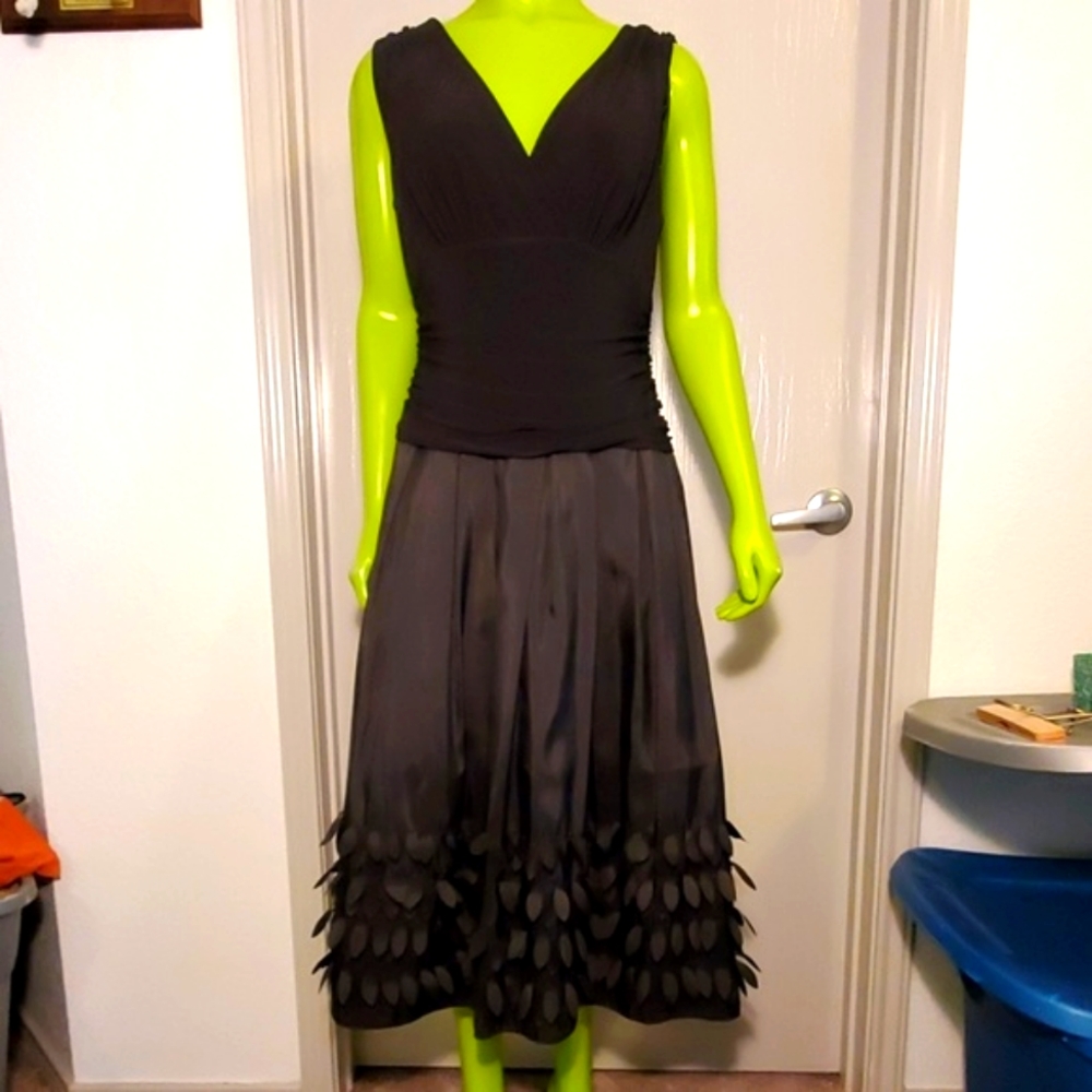 NEW  $110 black formal dress size 14 = Wedding, Formal Ball, Military Ball, Prom
